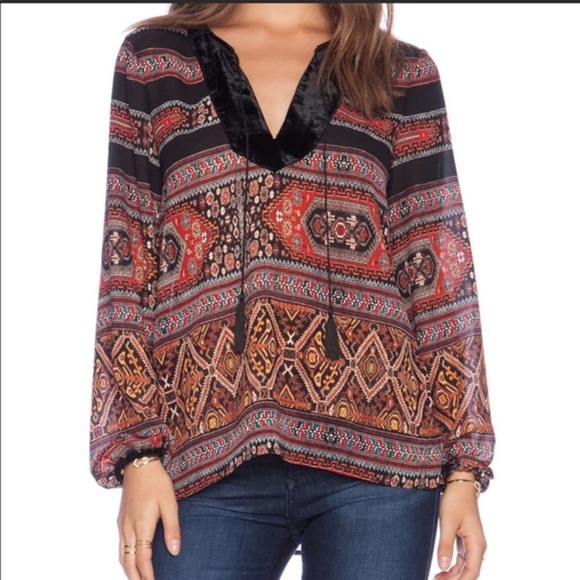 SANCTUARY Market Boho Aztec Tassel tie top - Picture 1 of 16